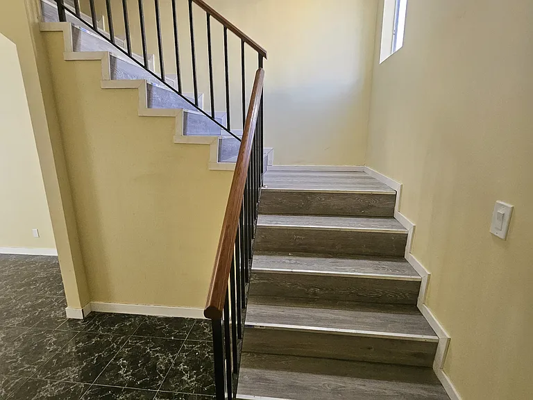325 N Normandie Ave — Photo 15