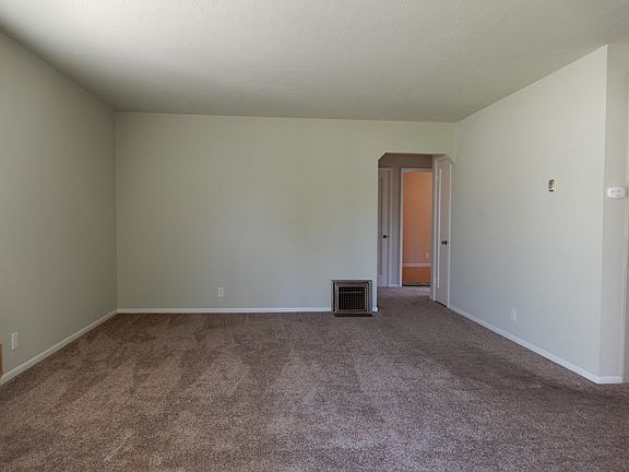 2nd image of 1334 135th Ave #Il