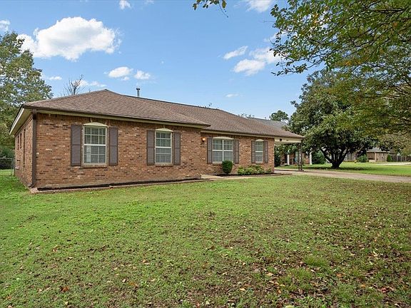3rd image of 3217 Lichen Dr