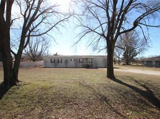 1837 Elm Springs Rd, Springdale, AR 72762