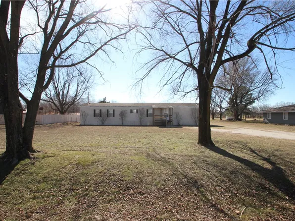 1837 Elm Springs Rd, Springdale, AR 72762