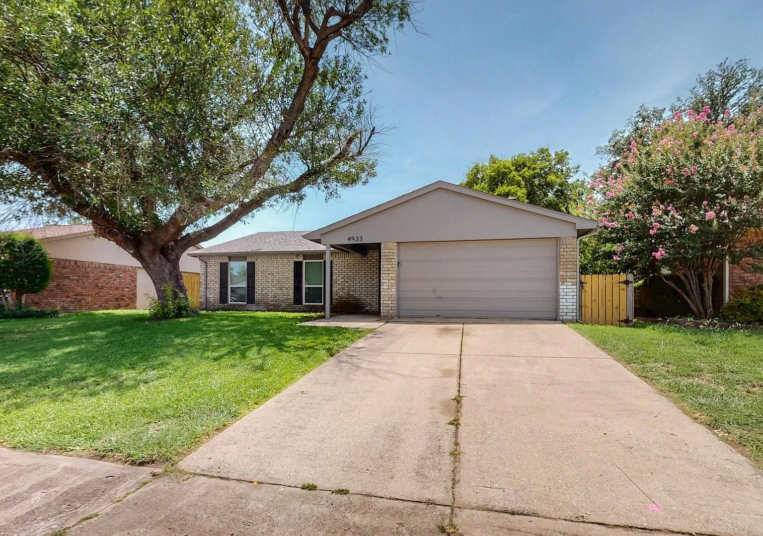 Renovated Home In The Colony Waiting For YOU — Photo 1