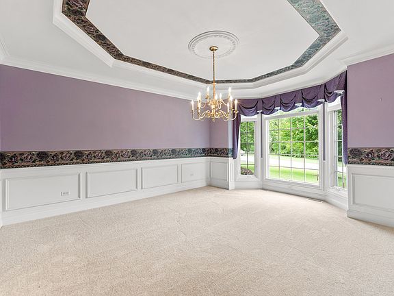 3rd image of 38W185 Heritage Oaks Dr