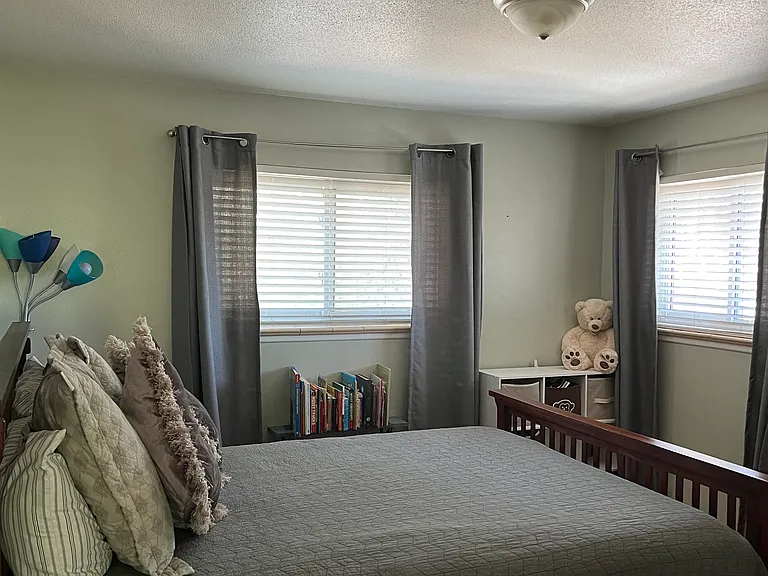 4106 Buttercup Ln — Photo 11