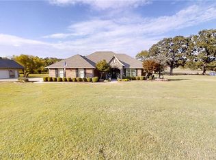 1001 Southfork Ln, Bonanza, AR 72916