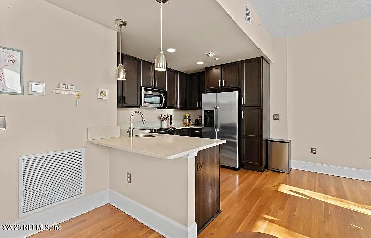 2525 College St #2304 — Photo 9