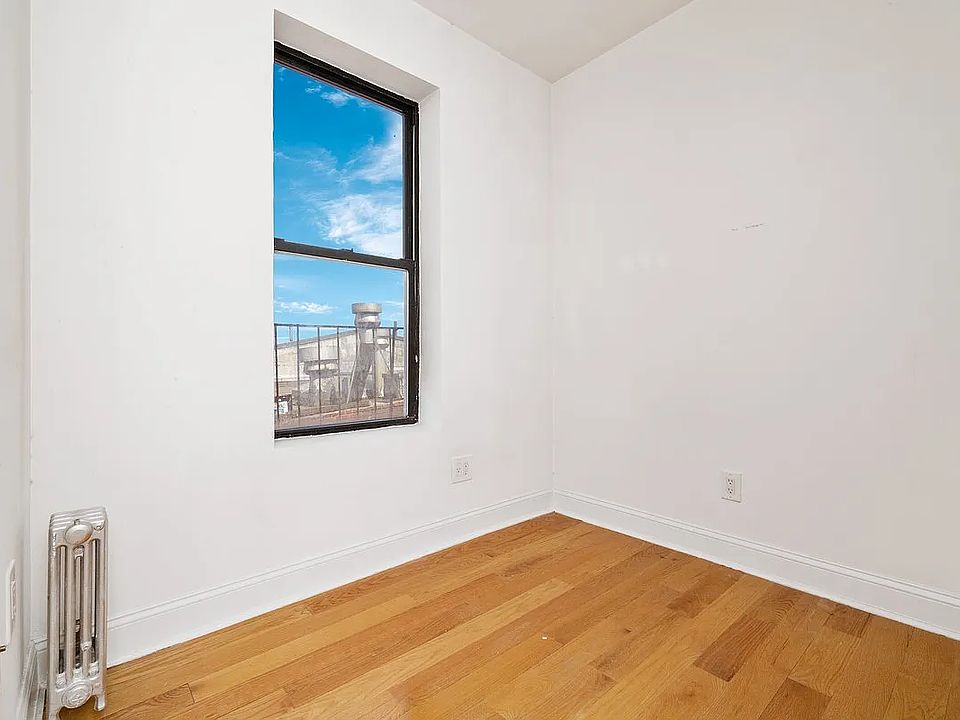 2nd image of 380 S 4th St Unit 80