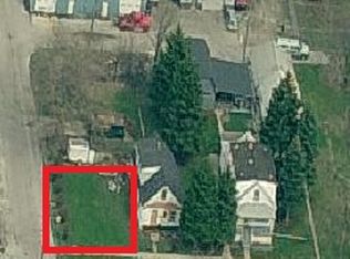 26 E 35th St, Steger, IL 60475