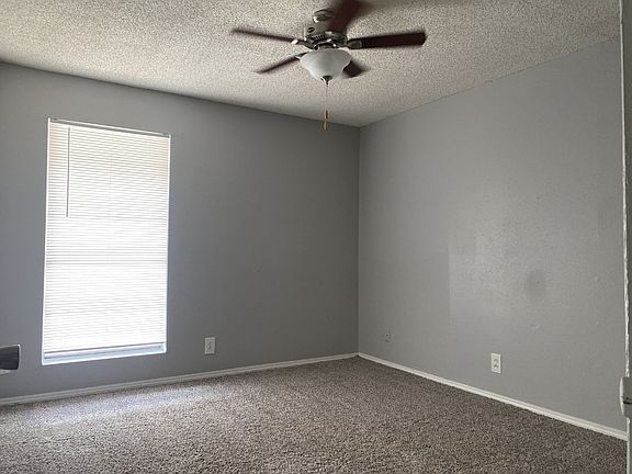 3rd image of 1809 W Schunior Rd #202