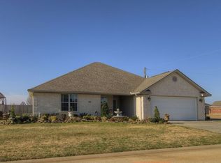 114 April St, Caldwell, TX 77836
