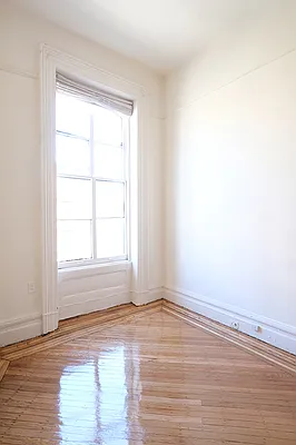 Rented by CG Realty | media 5