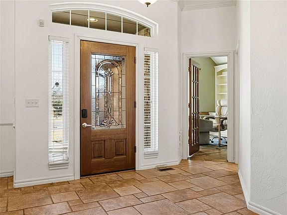 5th image of 3913 Shortgrass Cir