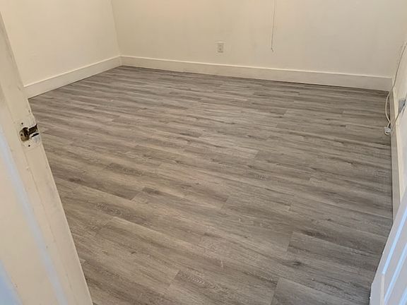 5th image of 1664 Drew St #1664