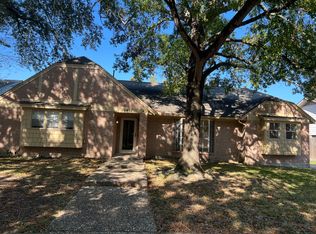 16407 Glenshannon Dr, Houston, TX 77059