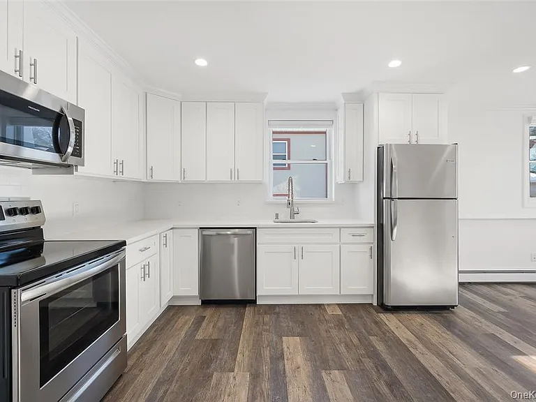 103 Croton Ave #4 — Photo 1