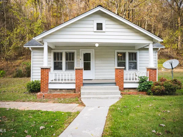 3048 Siam Rd, Elizabethton, TN 37643