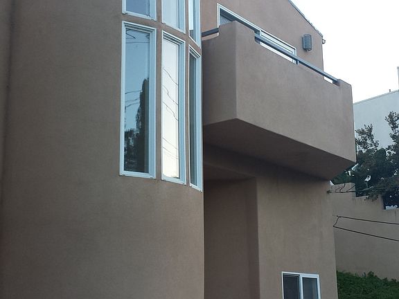 2nd image of 4244 Canoga Ave