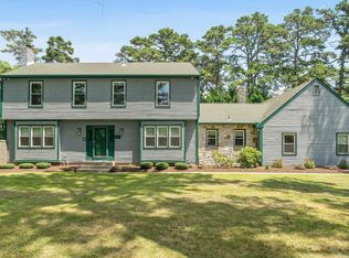 801 Lexington Ct, Galloway, NJ 08205