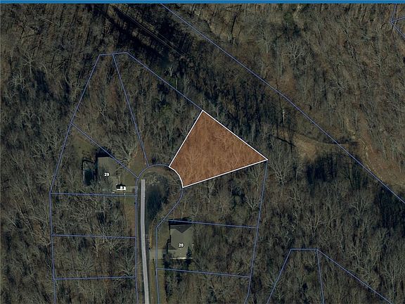 2nd image of 18 Wrongton Dr #18