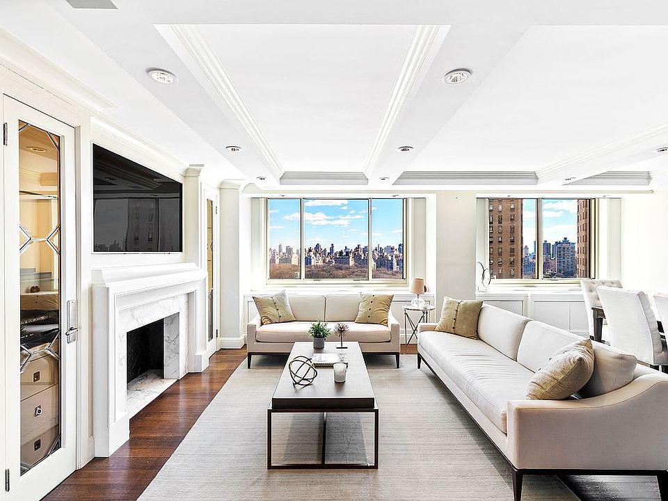 1st image of 30 W 63rd St #25STU