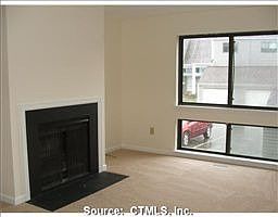 3rd image of 30 Crossroads Ln