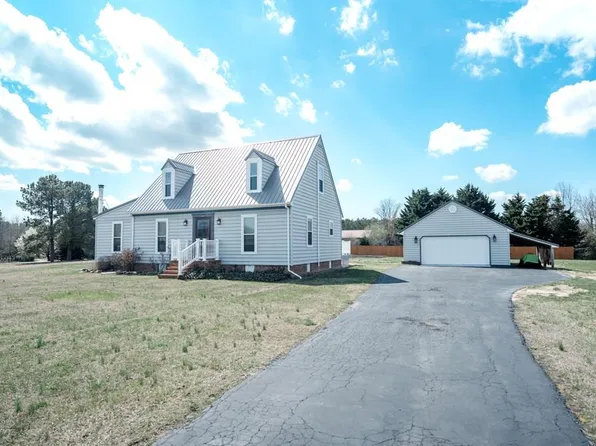 33460 Watts Bay Dr, Wallops Island, VA 23337