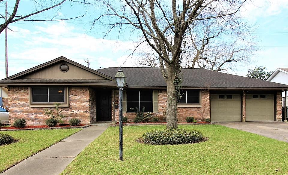 1st image of 2322 Straight Creek Dr