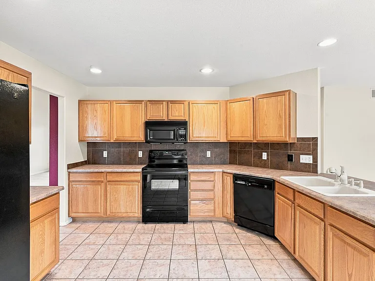 130 Rock Bridge Ct — Photo 7
