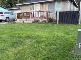 8213 Cedar Dr, Juneau, AK 99801
