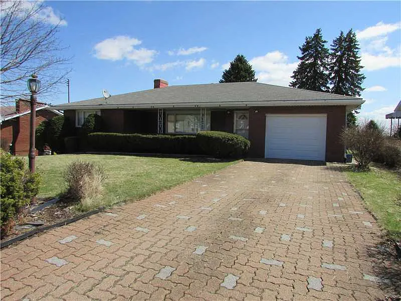 2115 Carolina Ave photo 1