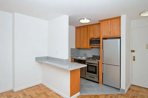 Rented by Punia & Marx Inc. | media 2