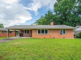 709 Richard St, Hot Springs, AR 71913