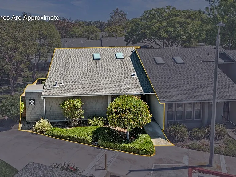 8933 Yolo Cir #1307A — Photo 55