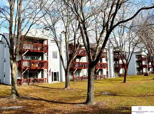 2817 Macineery Dr APT 1202, Council Bluffs, IA 51501