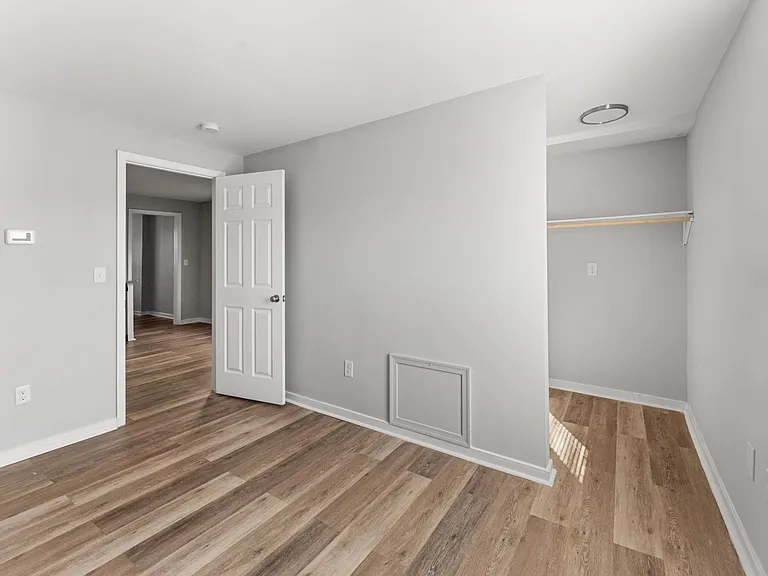 Park Northside Apartments — Photo 10