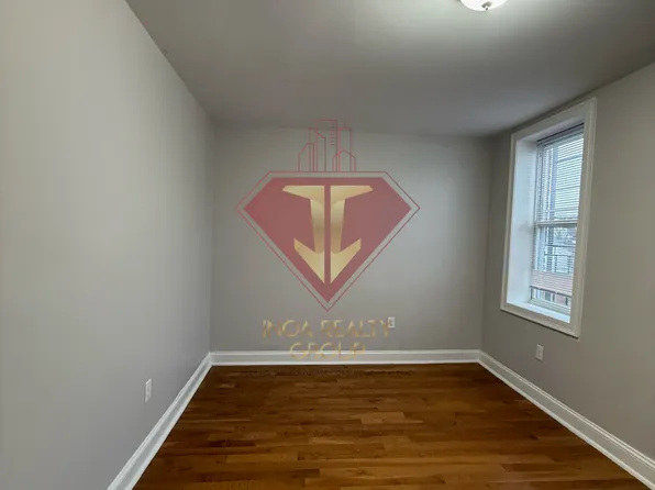 301 71st Street image 5 of 6