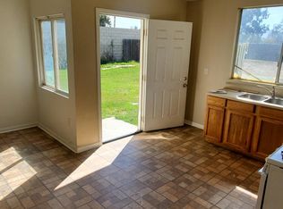 15515 Randall Ave #12, Fontana, CA 92335