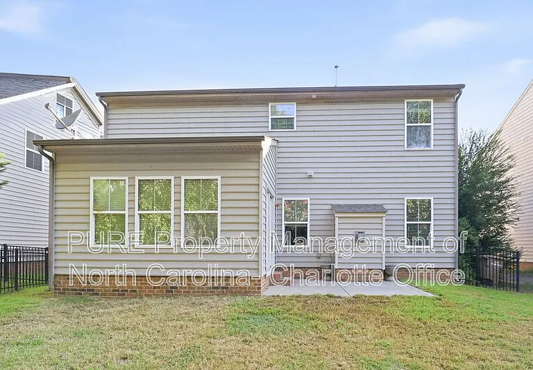 3007 Fallondale Rd — Photo 22