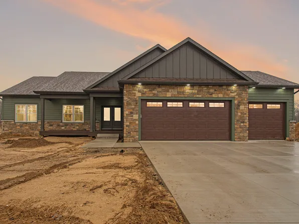 69868 Sherman Rd, Edwardsburg, MI 49112