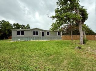 405 Shoreline Dr, Somerville, TX 77879