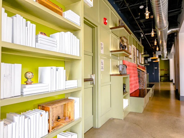 Library Lofts — Photo 7