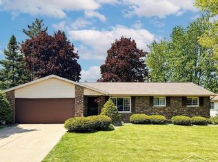 5171 Dewberry Dr, Saginaw, MI 48603