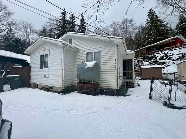 1242 Ketchikan Lakes Rd, Ketchikan, AK 99901