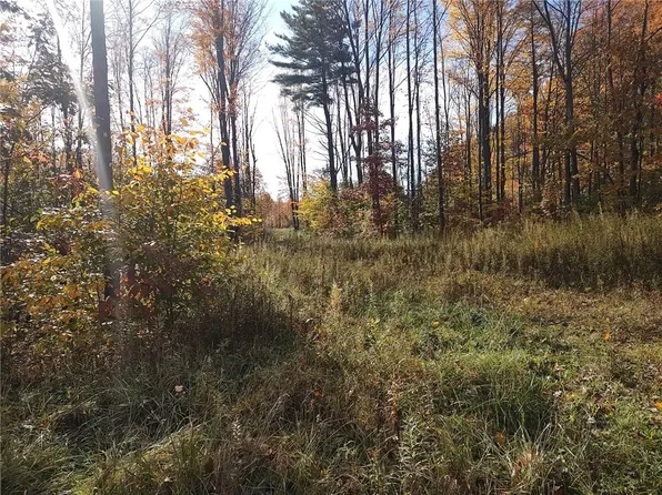 W Center Rd, Linesville, PA 16424