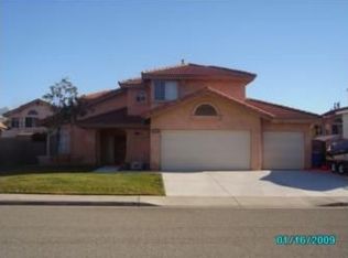 14249 Point Reyeys St, Fontana, CA 92336