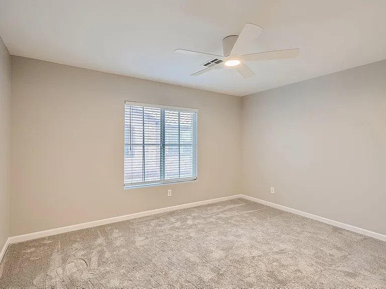 25 Red Oak Canyon St #1 — Photo 11