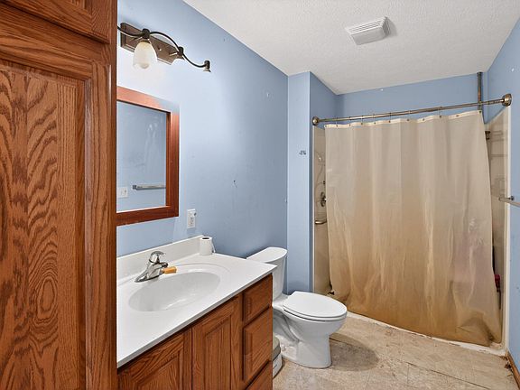 5th image of 5142 N State Rd
