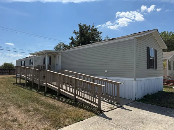 312 Westex Trl, San Antonio, TX 78245