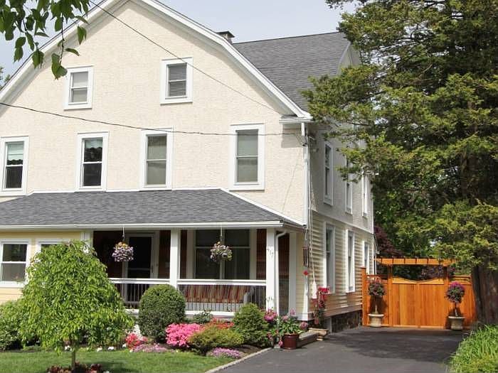 417 W Beechtree