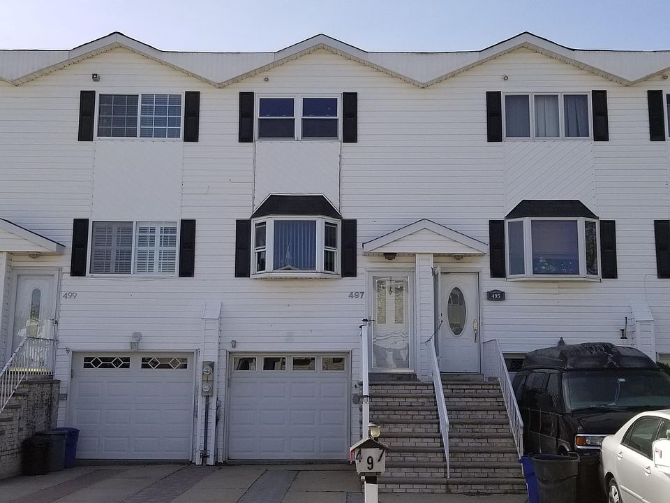 1st image of 497 Medina St
